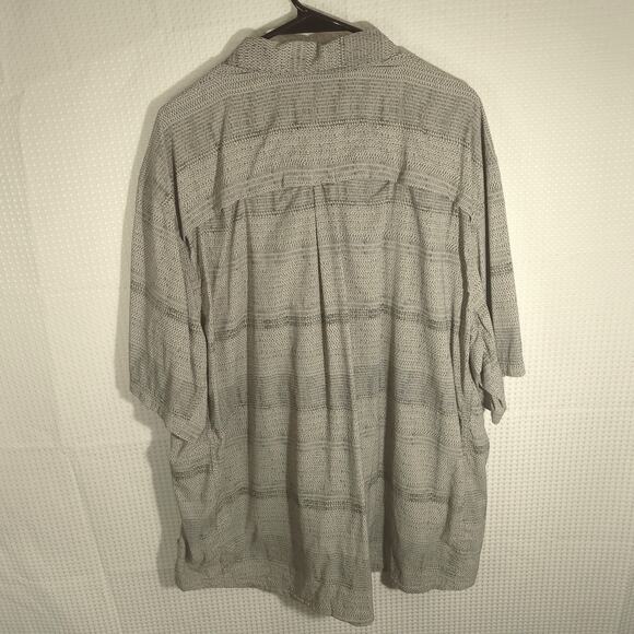 REI Co-op XXL Mens Short Sleeve Shirt Nylon Spandex Gray Travel Outdoor Hiking - Picture 4 of 4
